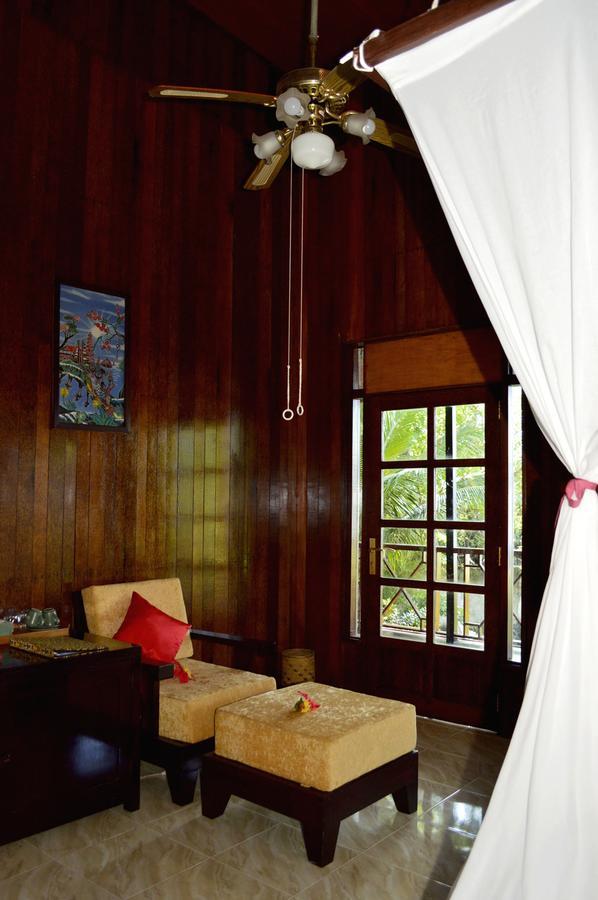 Kungkungan Bay Resort Bitung Exterior photo