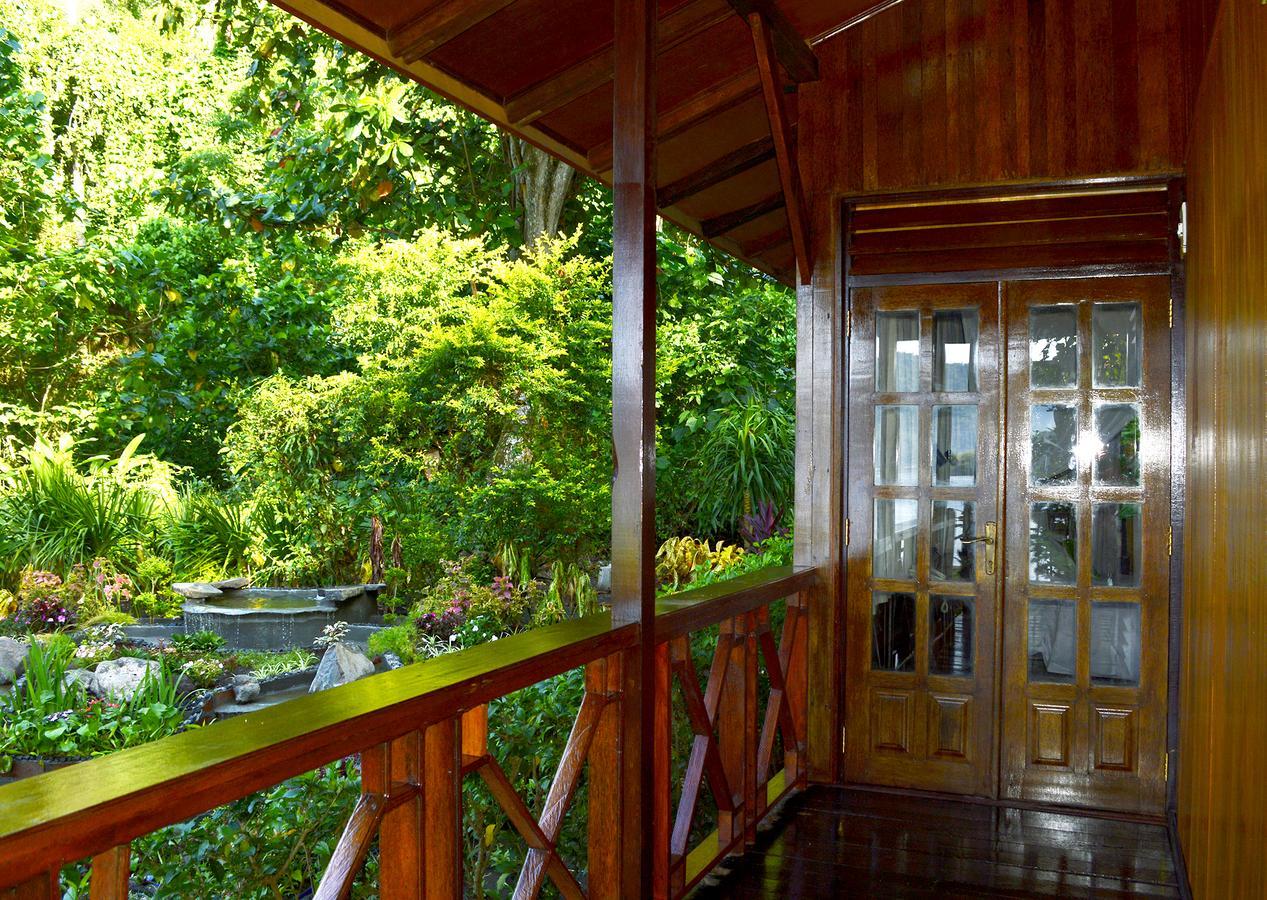 Kungkungan Bay Resort Bitung Exterior photo